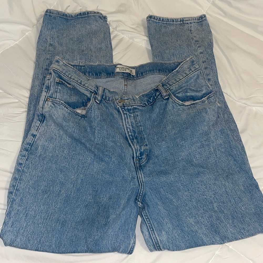 Abercrombie & Fitch curve long high waisted jeans